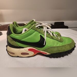 Nike Green and Black Sneakers